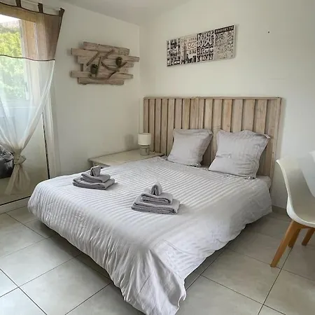 Petite Maison A 300 M De La * Albitreccia